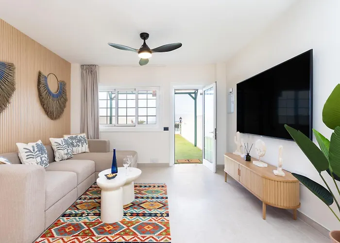 Luxe Blue Boutique *